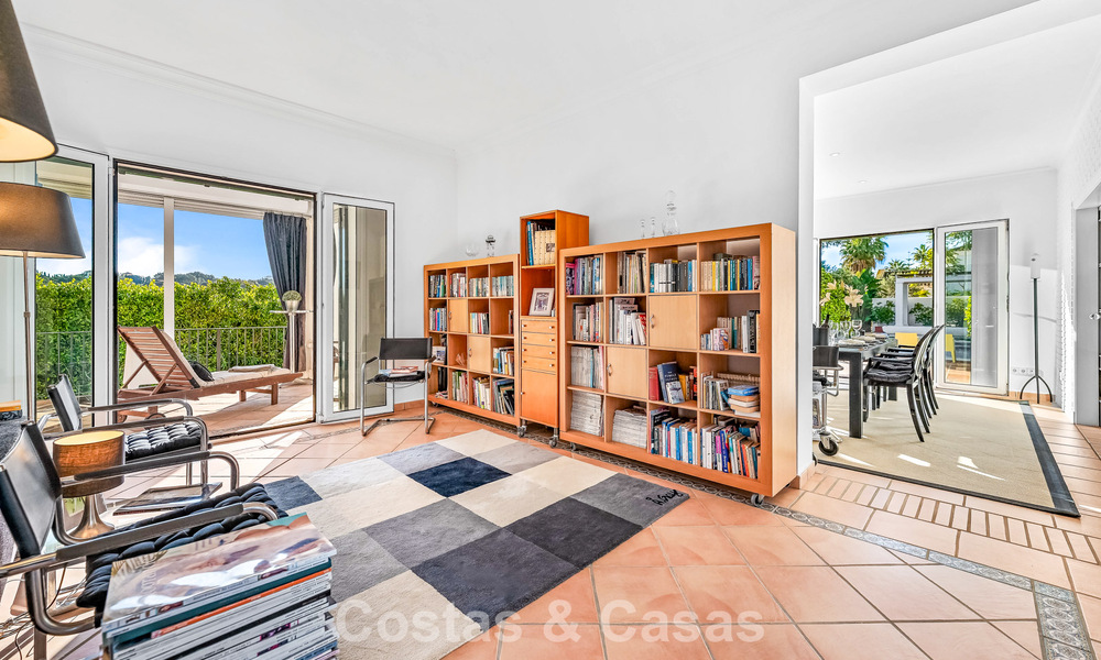 Authentieke Andalusische villa met idyllisch, panoramisch golfzicht te koop in Sotogrande Alto, Costa del Sol 795188