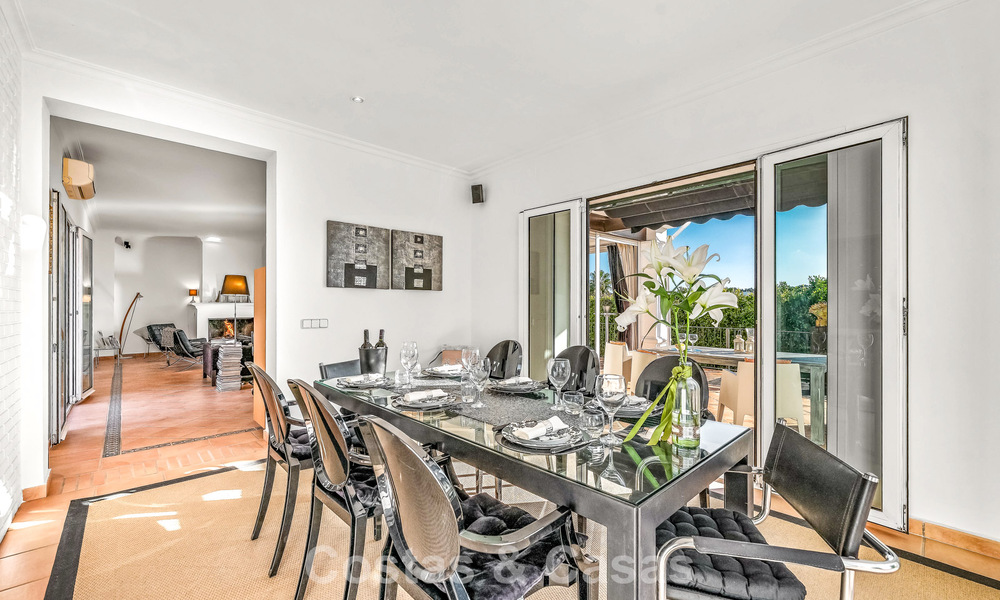 Authentieke Andalusische villa met idyllisch, panoramisch golfzicht te koop in Sotogrande Alto, Costa del Sol 795190