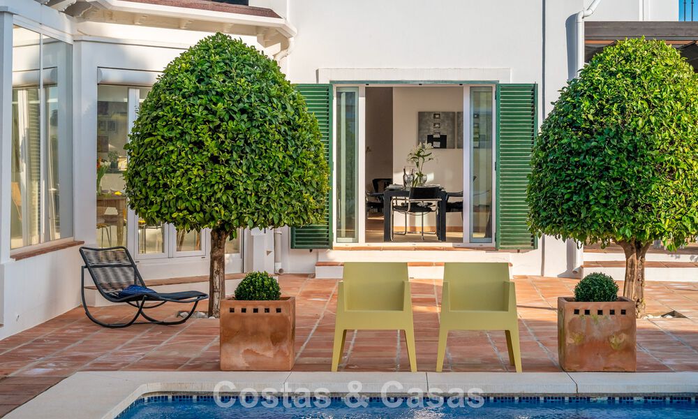 Authentieke Andalusische villa met idyllisch, panoramisch golfzicht te koop in Sotogrande Alto, Costa del Sol 795212