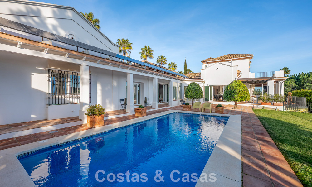 Authentieke Andalusische villa met idyllisch, panoramisch golfzicht te koop in Sotogrande Alto, Costa del Sol 795214