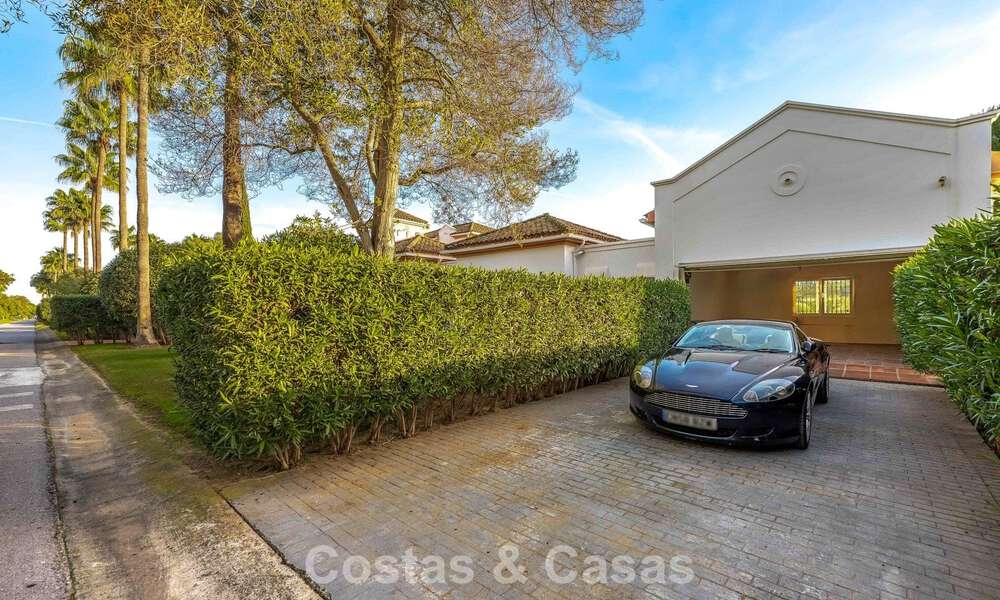 Authentieke Andalusische villa met idyllisch, panoramisch golfzicht te koop in Sotogrande Alto, Costa del Sol 795229
