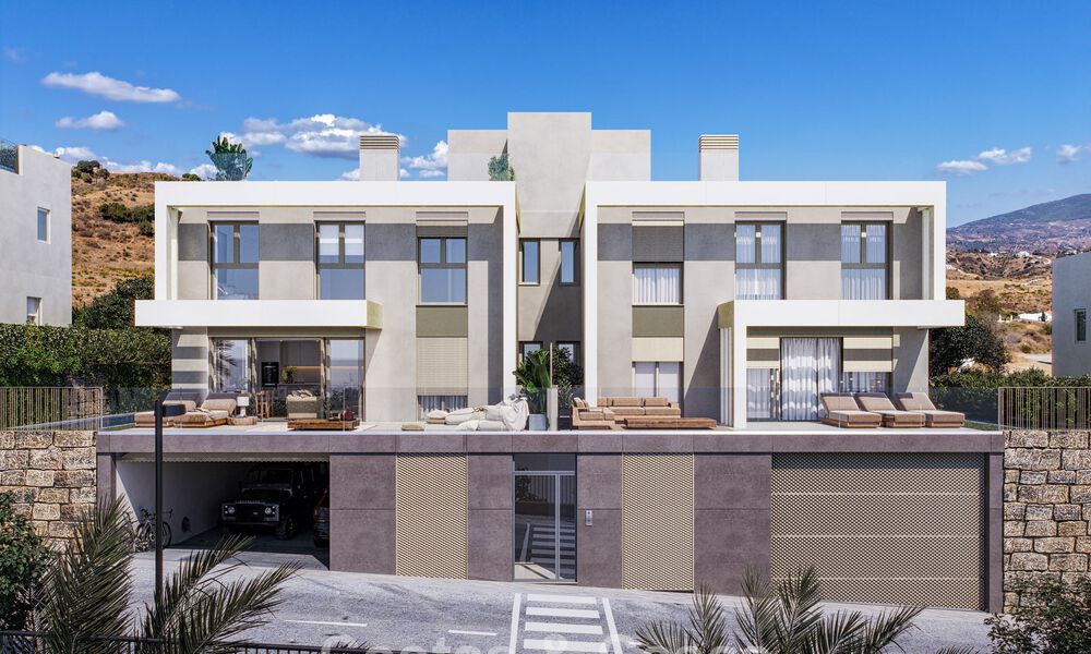 Exclusieve, geschakelde villa’s met zeezicht te koop in een begeerde golfomgeving in Mijas, Costa del Sol 795285