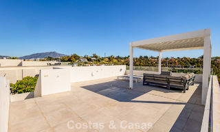 Instapklare, moderne villa op loopafstand van een golfclubhuis op de New Golden Mile tussen Marbella en Estepona 795387 