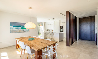 Instapklare, moderne villa op loopafstand van een golfclubhuis op de New Golden Mile tussen Marbella en Estepona 795394 