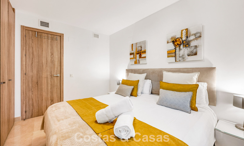 Eigentijds, tuinappartement te koop op enkele minuten lopen van het strand en Puerto Banus, Marbella 795726