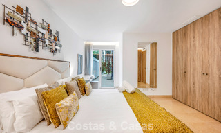 Eigentijds, tuinappartement te koop op enkele minuten lopen van het strand en Puerto Banus, Marbella 795733 