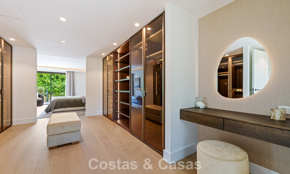 Elegante designvilla met panoramisch uitzicht te koop over de golfvallei van Nueva Andalucia, Marbella 795663