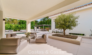 Elegante designvilla met panoramisch uitzicht te koop over de golfvallei van Nueva Andalucia, Marbella 795675 