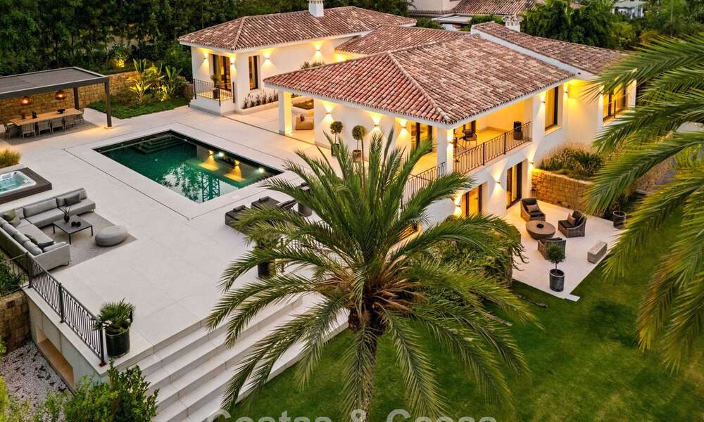 Elegante designvilla met panoramisch uitzicht te koop over de golfvallei van Nueva Andalucia, Marbella 795684