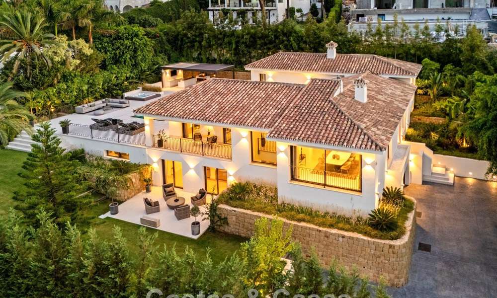 Elegante designvilla met panoramisch uitzicht te koop over de golfvallei van Nueva Andalucia, Marbella 795685