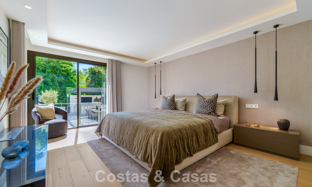 Elegante designvilla met panoramisch uitzicht te koop over de golfvallei van Nueva Andalucia, Marbella 795706