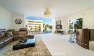 Luxe gerenoveerde villa op een steenworp van de golfbaan te koop in Guadalmina Alta, Marbella 795863 