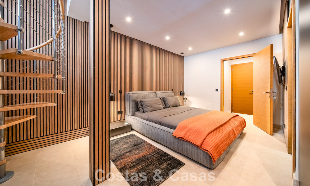 Luxe gerenoveerde villa op een steenworp van de golfbaan te koop in Guadalmina Alta, Marbella 795868