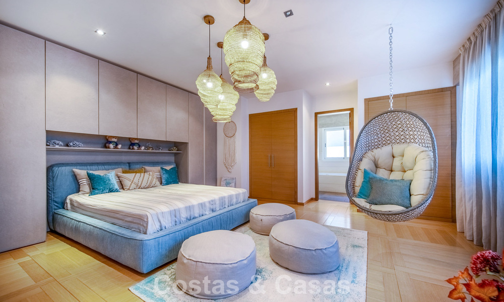 Luxe gerenoveerde villa op een steenworp van de golfbaan te koop in Guadalmina Alta, Marbella 795897