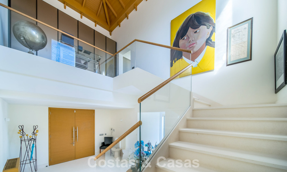 Luxe gerenoveerde villa op een steenworp van de golfbaan te koop in Guadalmina Alta, Marbella 795905