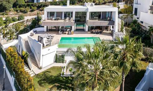 High-end, moderne villa met panoramisch uitzicht te koop op de New Golden Mile tussen Puerto Banus en Estepona 795784