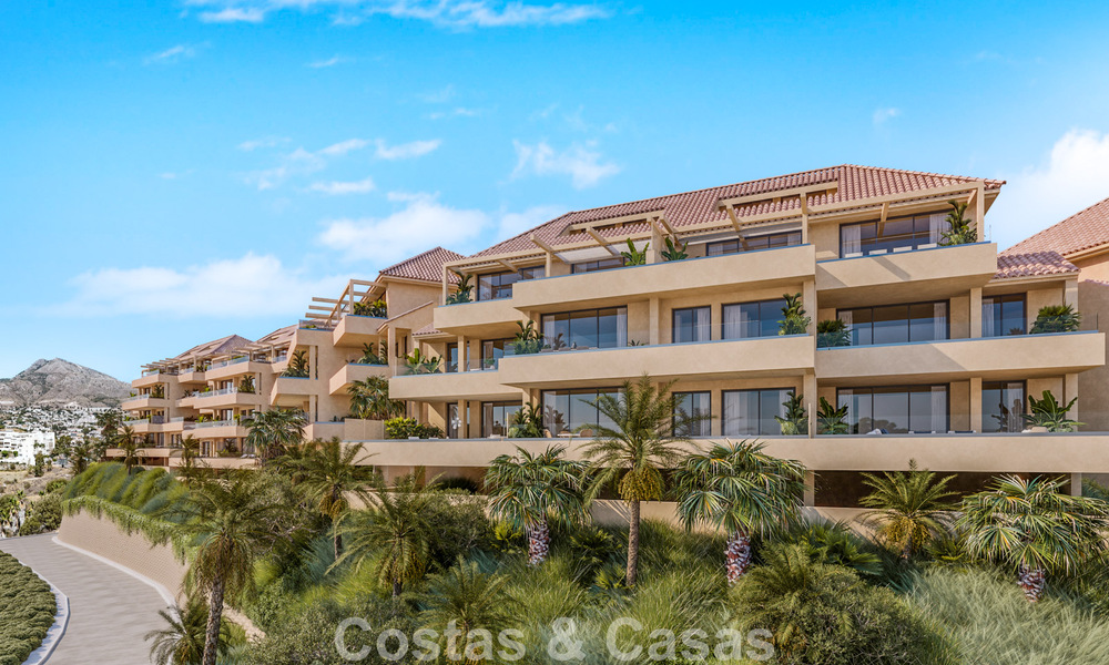Exclusieve nieuwbouwappartementen met panoramisch golf- en zeezicht te koop in Benalmadena, Costa del Sol 795447