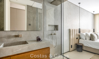 Spectaculaire, hedendaagse luxevilla te koop met zeezicht in El Madroñal, Marbella - Benahavis 796241 