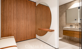 Spectaculaire, hedendaagse luxevilla te koop met zeezicht in El Madroñal, Marbella - Benahavis 796254 