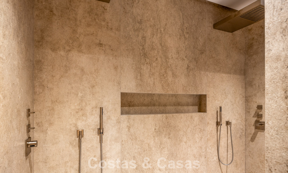 Spectaculaire, hedendaagse luxevilla te koop met zeezicht in El Madroñal, Marbella - Benahavis 796255