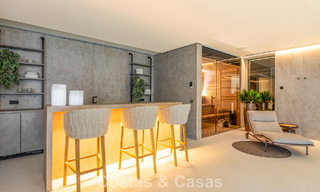 Spectaculaire, hedendaagse luxevilla te koop met zeezicht in El Madroñal, Marbella - Benahavis 796258 