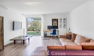 Modern gerenoveerde Andalusiche villa met berg- en zeezicht te koop in Nueva Andalucia, Marbella 796149 