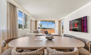 Modern gerenoveerd appartement met ruim terras te koop met weids uitzicht in Nueva Andalucia, Marbella 796064 