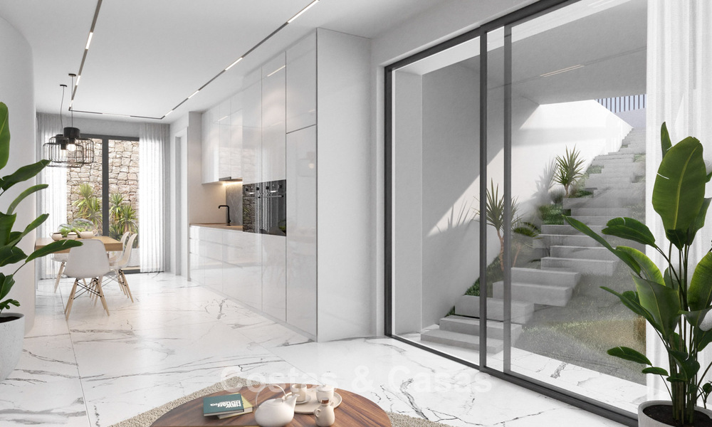 Gloednieuwe, moderne luxevilla met zeezicht te koop aan de strandzijde ten oosten van Marbella centrum 796237