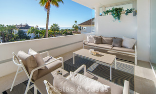 Exclusief duplex penthouse met een modern en licht interieur te koop in een beveiligd complex op de Golden Mile, Marbella 796391 