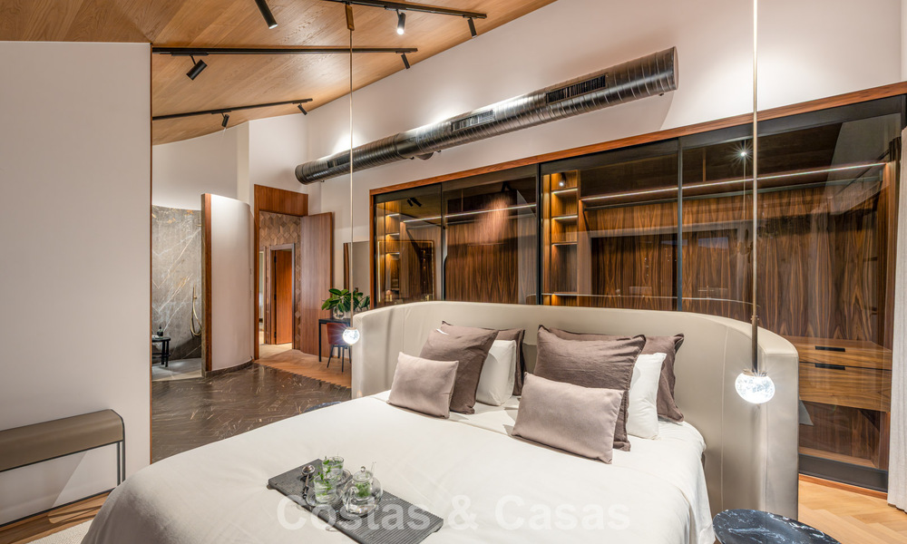 Exclusieve, architecturale villa met panoramisch golf- en zeezicht te koop in Nueva Andalucia, Marbella 796344