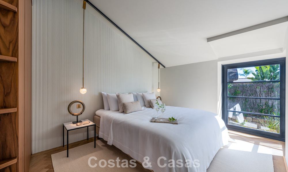 Exclusieve, architecturale villa met panoramisch golf- en zeezicht te koop in Nueva Andalucia, Marbella 796346