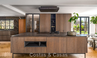 Exclusieve, architecturale villa met panoramisch golf- en zeezicht te koop in Nueva Andalucia, Marbella 796358 