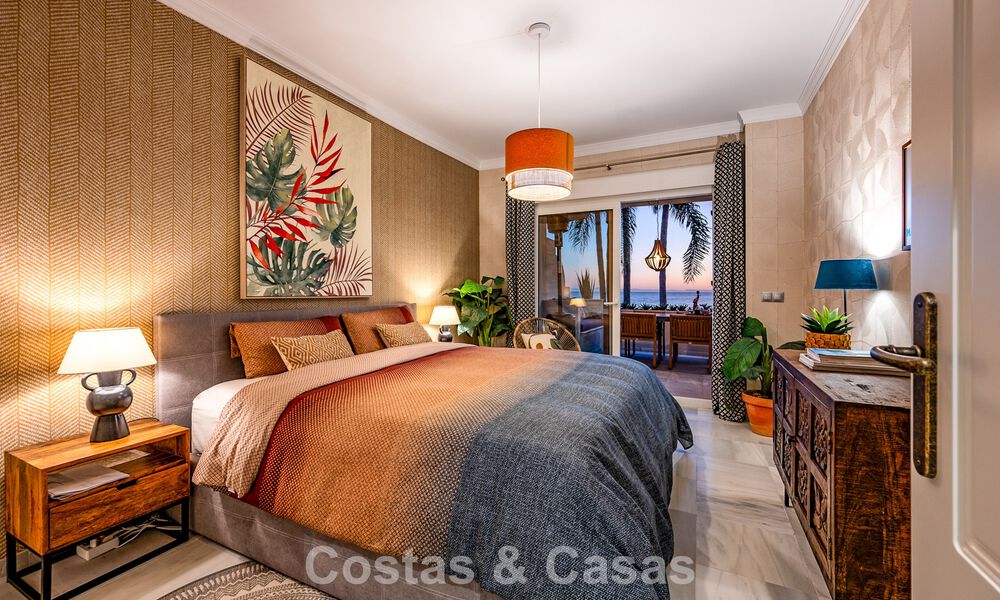 Exclusief eerstelijnstrand appartement met panoramisch zeezicht te koop in Estepona centrum 795957