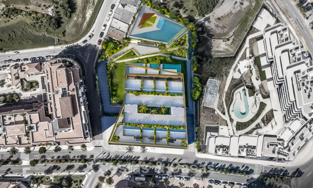 Innovatieve nieuwbouwappartementen met avant-gardist architectuur te koop in het centrum van Estepona 795918