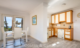 Majestueuze modern gerenoveerde villa met panoramisch zeezicht te koop op een royaal perceel ten oosten van Marbella centrum 796534 