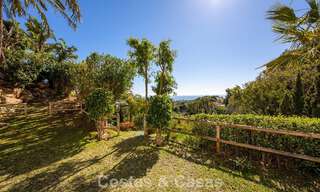 Majestueuze modern gerenoveerde villa met panoramisch zeezicht te koop op een royaal perceel ten oosten van Marbella centrum 796550 