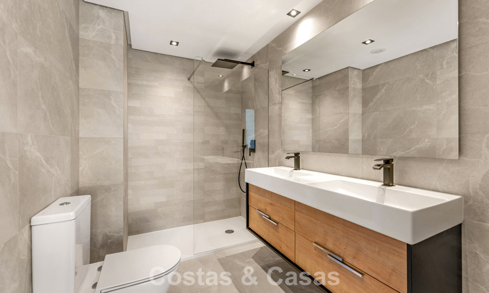 Nieuw duplex penthouse met een onverstoord uitzicht te koop in het rustige Istan, vlakbij Marbella aan de Costa del Sol 796165