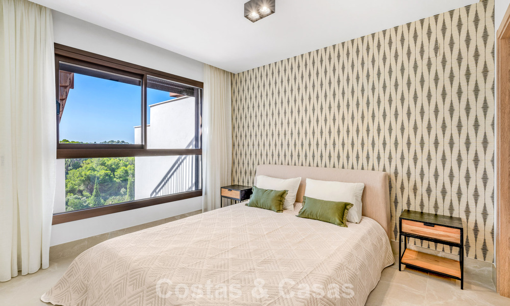 Nieuw duplex penthouse met een onverstoord uitzicht te koop in het rustige Istan, vlakbij Marbella aan de Costa del Sol 796167