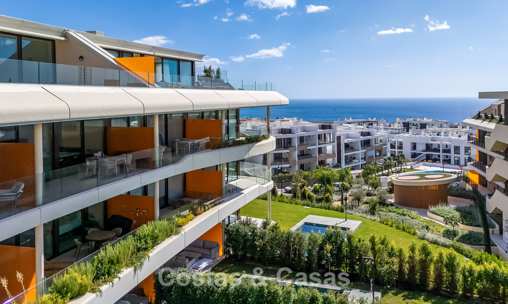 Kwalitatief gelijkvloers appartement met privétuin en zwembad te koop in Fuengirola, Costa del Sol 796577