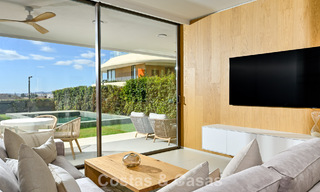 Kwalitatief gelijkvloers appartement met privétuin en zwembad te koop in Fuengirola, Costa del Sol 796600 