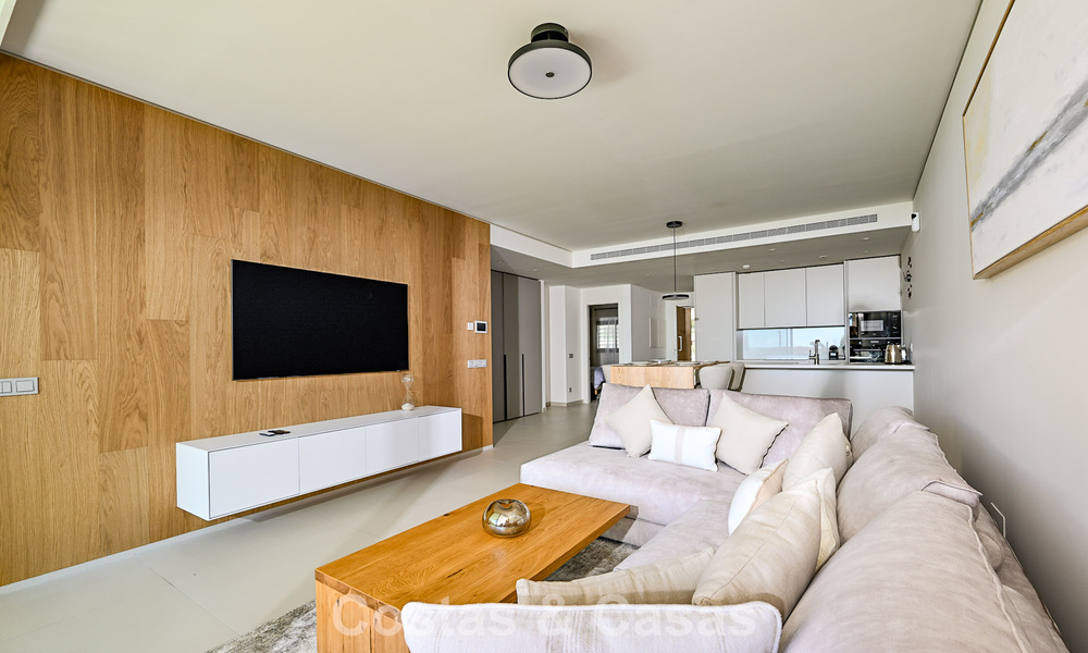 Kwalitatief gelijkvloers appartement met privétuin en zwembad te koop in Fuengirola, Costa del Sol 796601