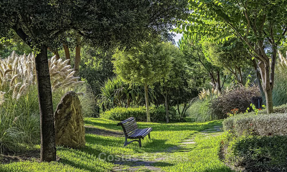 Kwalitatief gelijkvloers appartement met privétuin en zwembad te koop in Fuengirola, Costa del Sol 796764