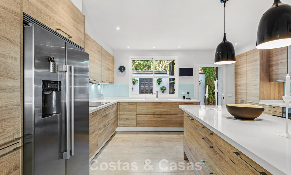 Elegante luxevilla met absolute privacy te koop op de Golden Mile van Marbella 796657