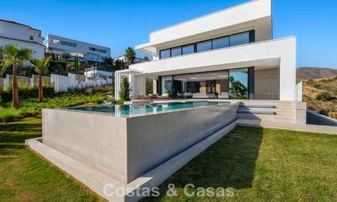 Gloednieuwe, geavanceerde moderne villa te koop nabij een golfresort in Mijas, Costa del Sol 796674