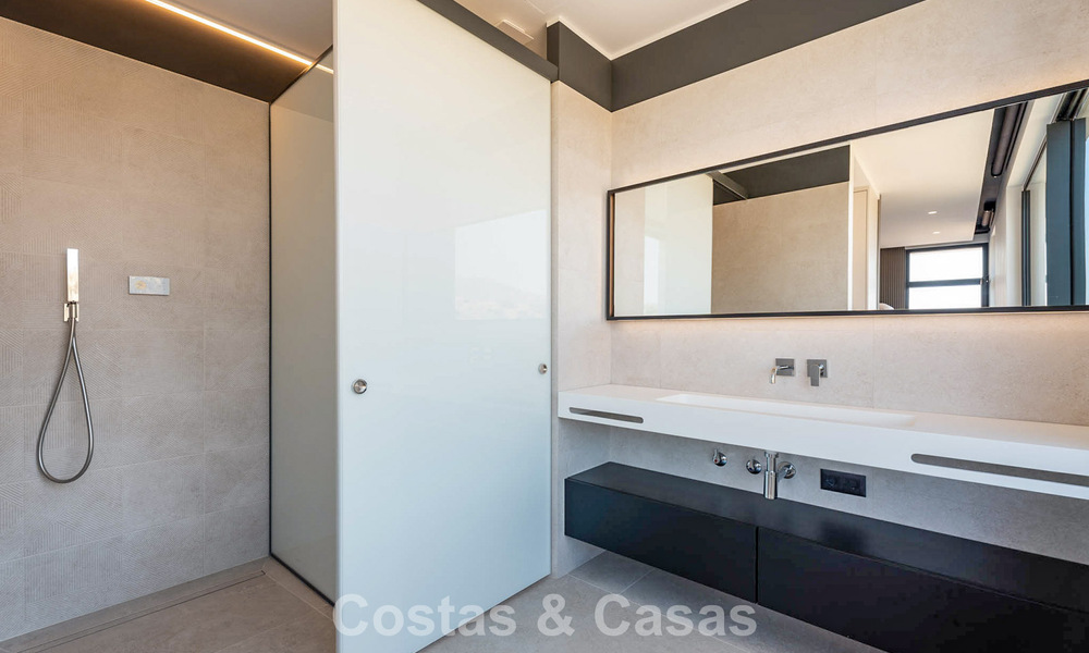 Gloednieuwe, geavanceerde moderne villa te koop nabij een golfresort in Mijas, Costa del Sol 796684