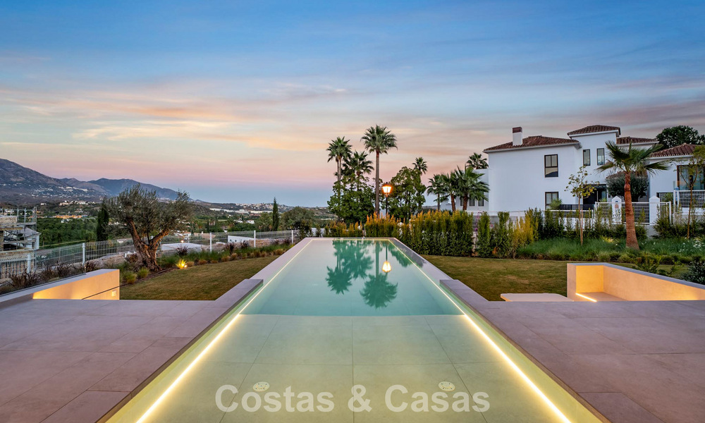 Gloednieuwe, geavanceerde moderne villa te koop nabij een golfresort in Mijas, Costa del Sol 796692