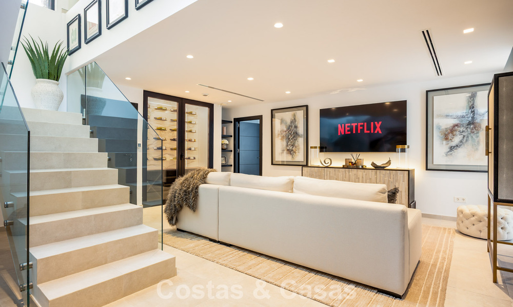 Geavanceerde luxevilla te koop eerstelijnsgolf in Nueva Andalucia’s vallei, Marbella 796710