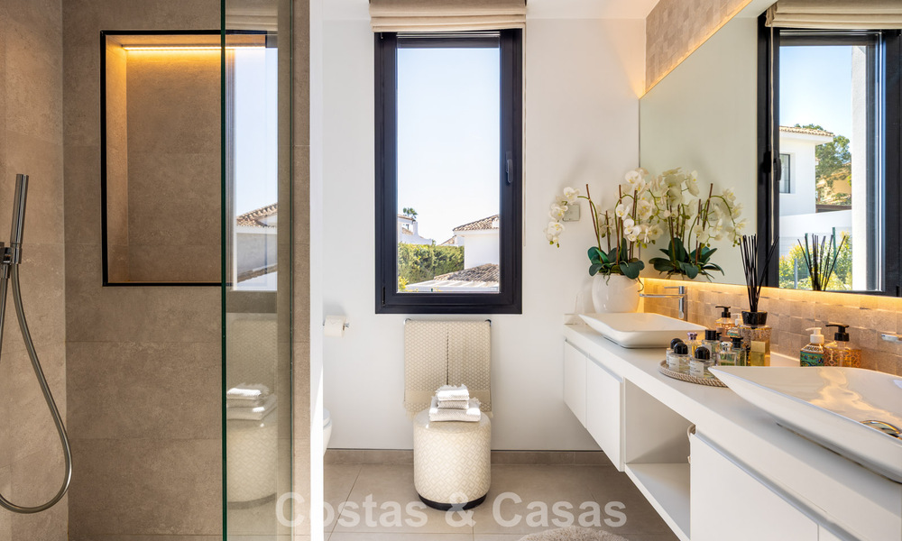 Geavanceerde luxevilla te koop eerstelijnsgolf in Nueva Andalucia’s vallei, Marbella 796712