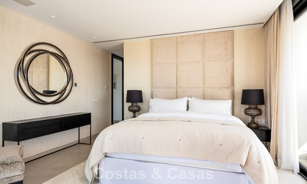 Geavanceerde luxevilla te koop eerstelijnsgolf in Nueva Andalucia’s vallei, Marbella 796713