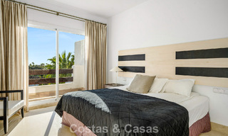 Luxueus duplex penthouse te koop in een gated complex in Nueva Andalucia’s golfvallei, Marbella 796745 